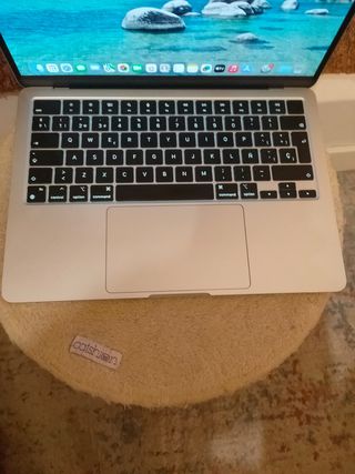 MACBOOK AIR M2 8/256