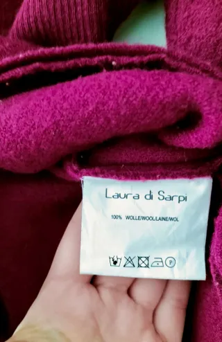 Chaqueta de lana morada