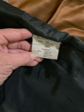 Falda de piel negra Romagosa