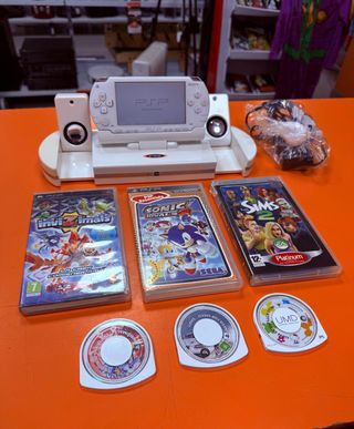Console PSP 1004 Bianca + 3 Giochi