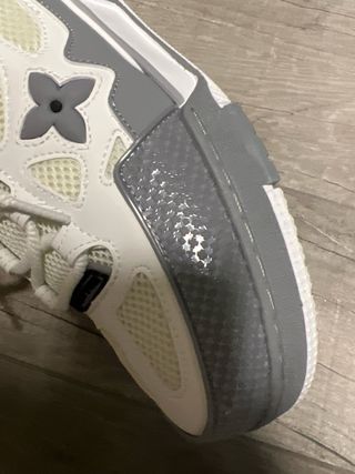 Scarpe Louis Vuitton Grigio Bianco