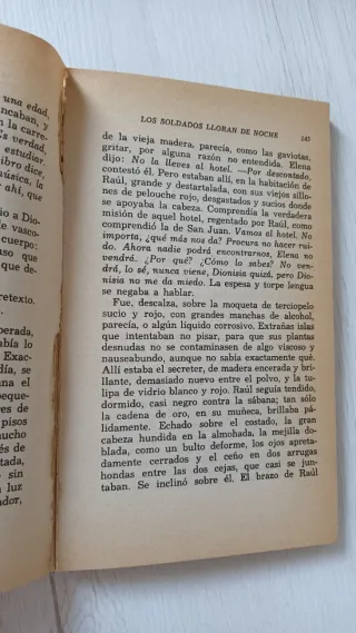 Los Solados Lloran De Noche (Fiction, Poetry & ...