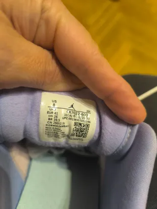 Jordan 1 Low Rosa y Blanco