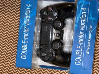 Mando Inalámbrico PS4 Doble Vibración
