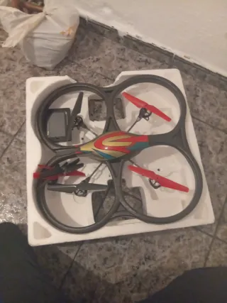 Dron SPACE TREK con cámara