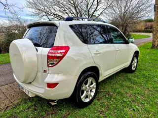 Toyota RAV4 2010
