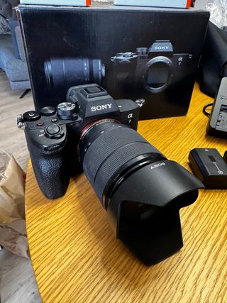 Sony Alpha 7 IV Cámara Mirrorless Full-Frame