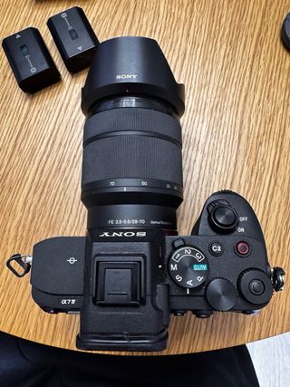 Sony Alpha 7 IV Cámara Mirrorless Full-Frame