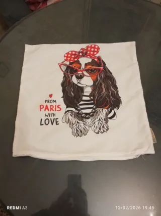 Funda cojín perro From Paris with Love