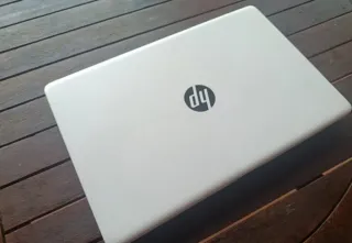 Portátil HP 8GB RAM Blanco