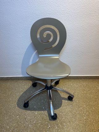 Silla de escritorio giratoria