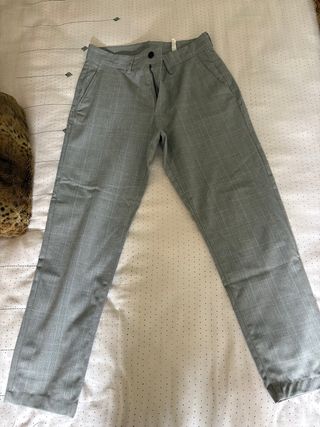 Pantalones Zara a cuadros grises