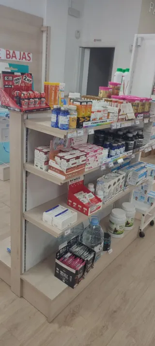 Estantería góndola expositora