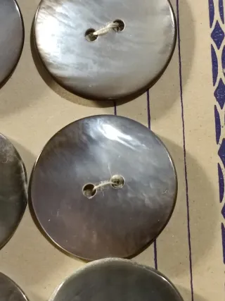 Set 12 bottoni madreperla vintage mm22