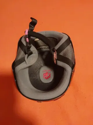 Casco de esquí infantil negro