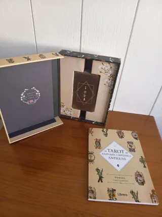 TAROT DE ANATOMIA Y BOTANICA ANTIGUAS: BARAJA Y...