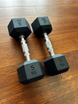 Mancuernas technogym hexagonales