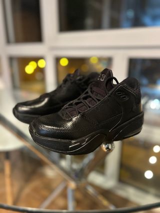 Zapatillas Jordan Talla 35.5 Negras