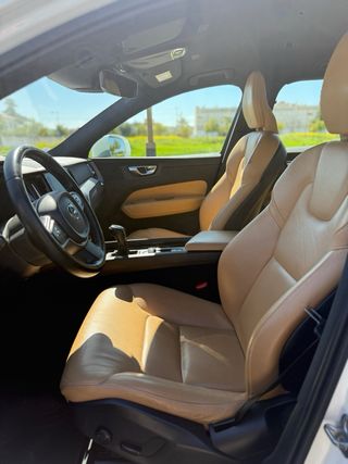 Volvo XC60 d3 2020 manual