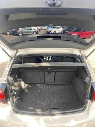 Volkswagen Golf R (R20)