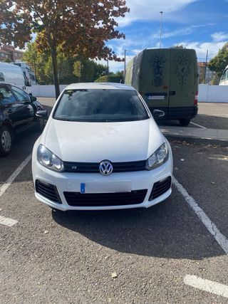Volkswagen Golf R (R20)