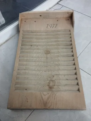 Tabla de lavar madera antigua 1977