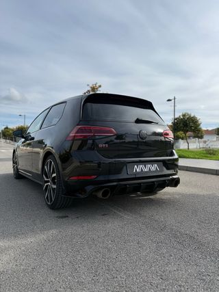 Volkswagen Golf GTI 2020 Manual