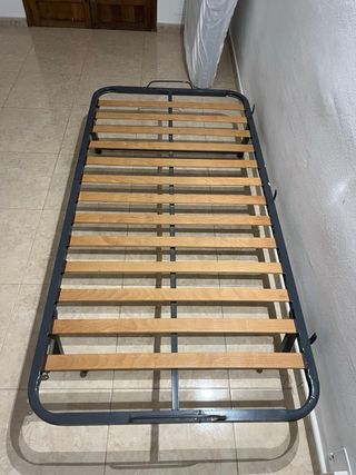 Somier metálico con láminas de madera