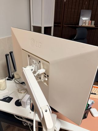 Monitor LG 27 4K 60 Hz para PS5/Xbox/PC