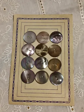 12 Bottoni Vintage Madreperla Grigia 20 mm