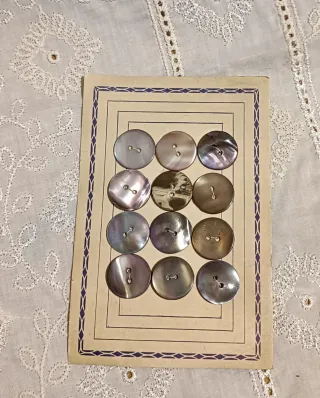 12 Bottoni Vintage Madreperla Grigia 20 mm