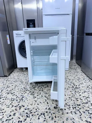 Nevera Liebherr con Garantía y Transporte