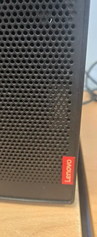 Ordenador de sobremesa Lenovo Negro