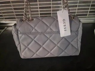 Bolso Guess Gris Nuevo con etiquetas