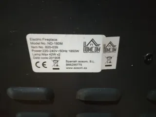 Calefactor eléctrico estilo chimenea