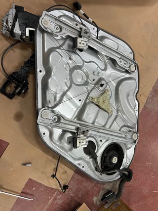 Elevalunas delantero izquierdo completo Hyundai