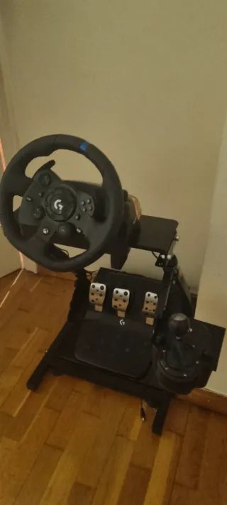 Volante Logitech G923 Pedales y Palanca PC y XBOX