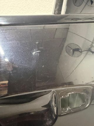 Puerta delantera izquierda VW Touareg 2010-2018 7P0831311B