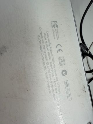 Apple iBook M6497 a funcionar