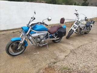 2 Hyosung Aguila 650cc Beige