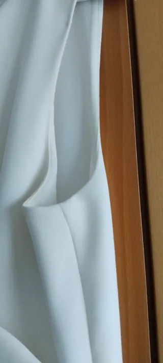 Blusa blanca elegante