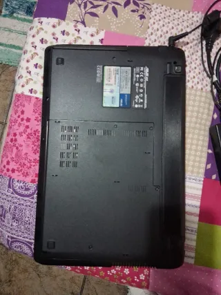 Portátil Asus A52F Negro