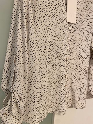 Blusa Zara lunares