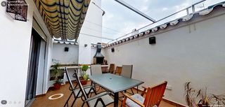 Mesa Terraza Cristal y 4 Sillas Metal