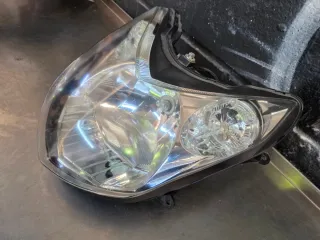 Faro Yamaha Cygnus X 125i