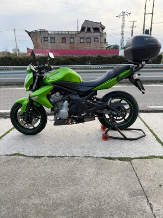 Kawasaki ER6N