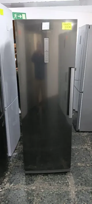 NEVERA SAMSUNG DE UNA PUERTA NO FROST ENERGÍA A++