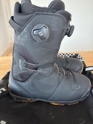 Pack Snowboard Burton: Tabla + Fijaciones + Botas