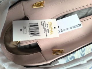 Bolso Michael Kors Rosa y Dorado