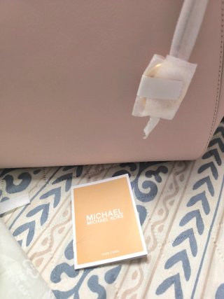 Bolso Michael Kors Rosa y Dorado